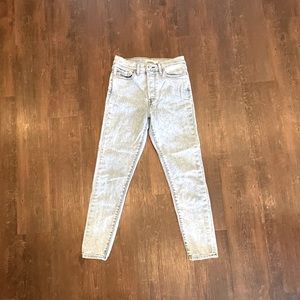 Levi Wedgie Skinny Jeans 🍑